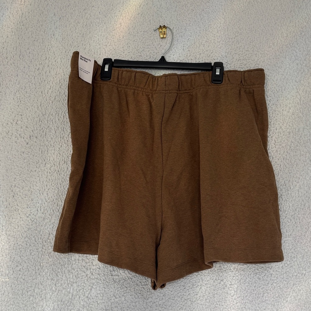 Nike Nike Club fleece shorts Casual Shorts, NWT, has side pockets and drawstring - Picture 7 of 11
